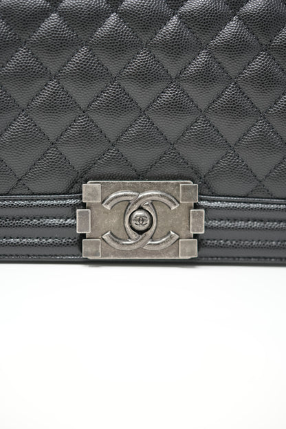 Pre-owned Chanel 2022-2023 Boy Bag Medium BrandNew