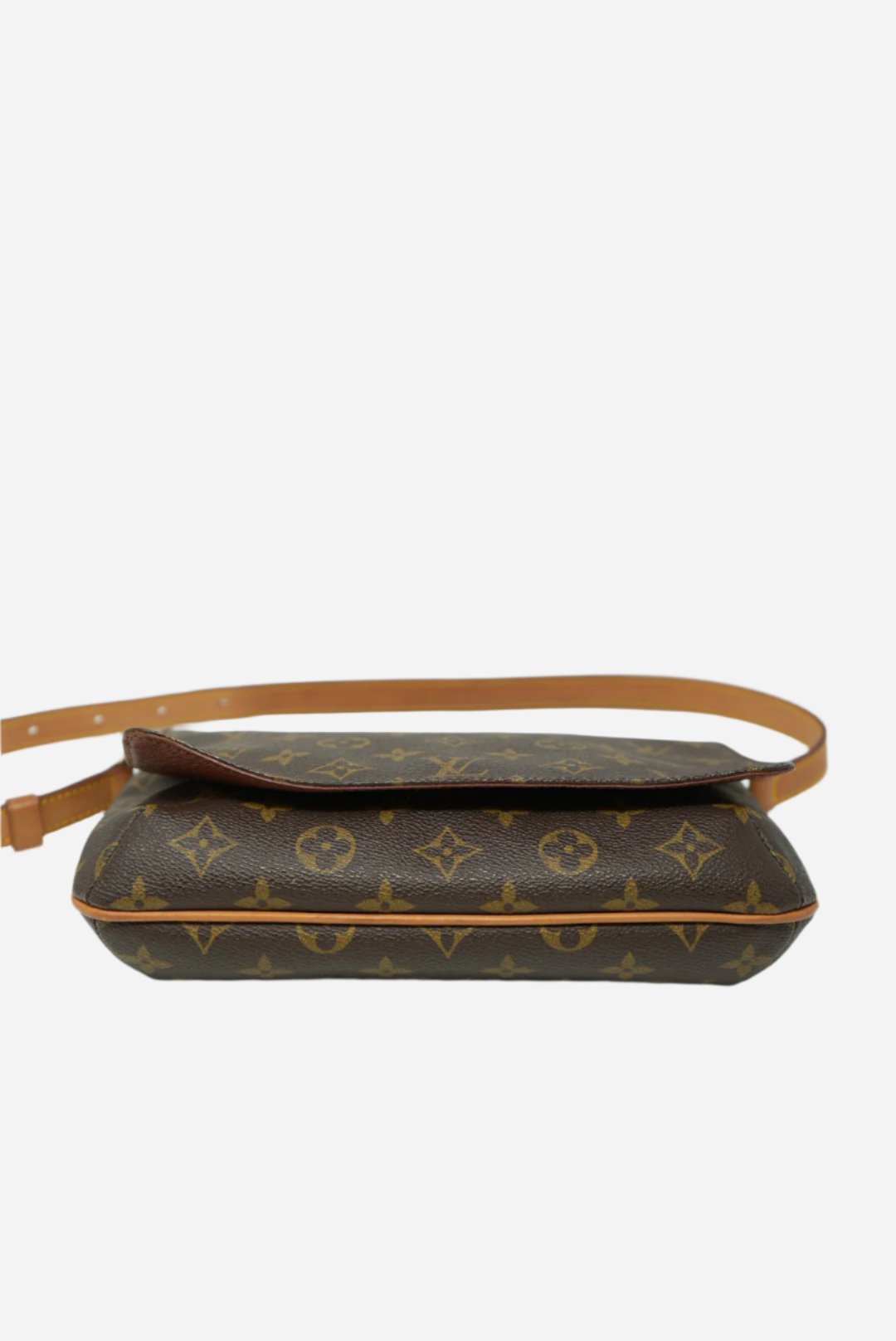 Louis Vuitton 2001 Musette Tango Short Monogram