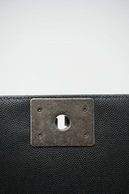 Pre-owned Chanel 2022-2023 Boy Bag Medium BrandNew