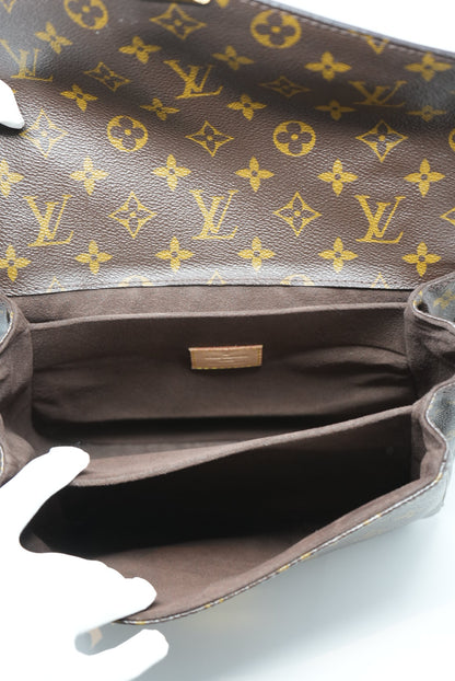 Louis Vuitton Pochette Metis