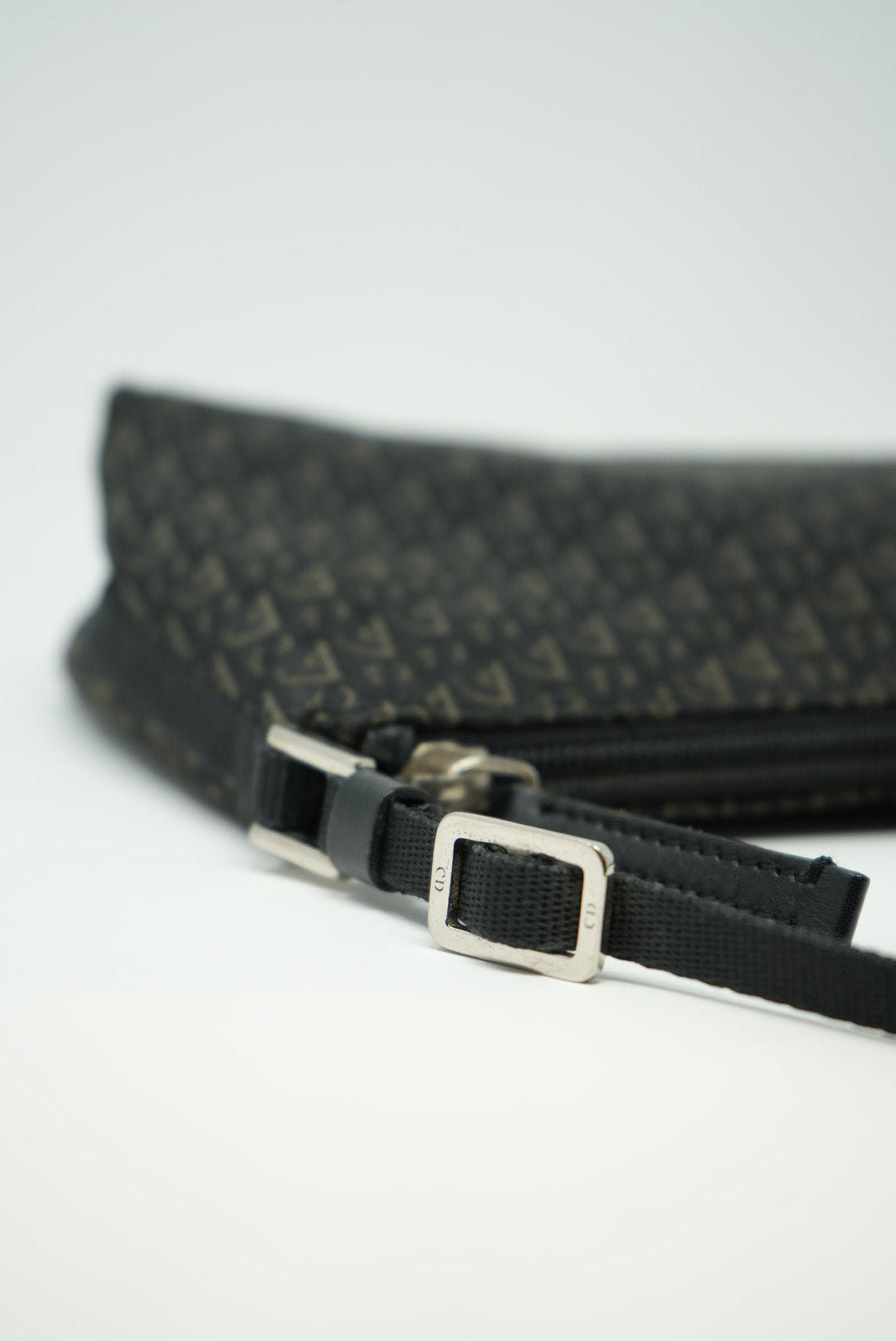 Dior 2004 Black Oblique hobo bag