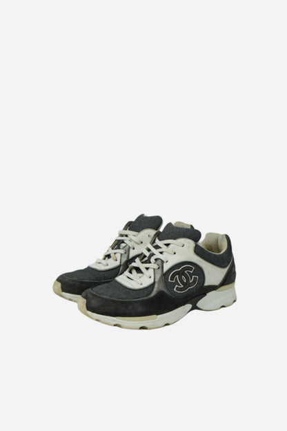 Pre-owned Chanel Mesh Suede CC Logo Sneakers
