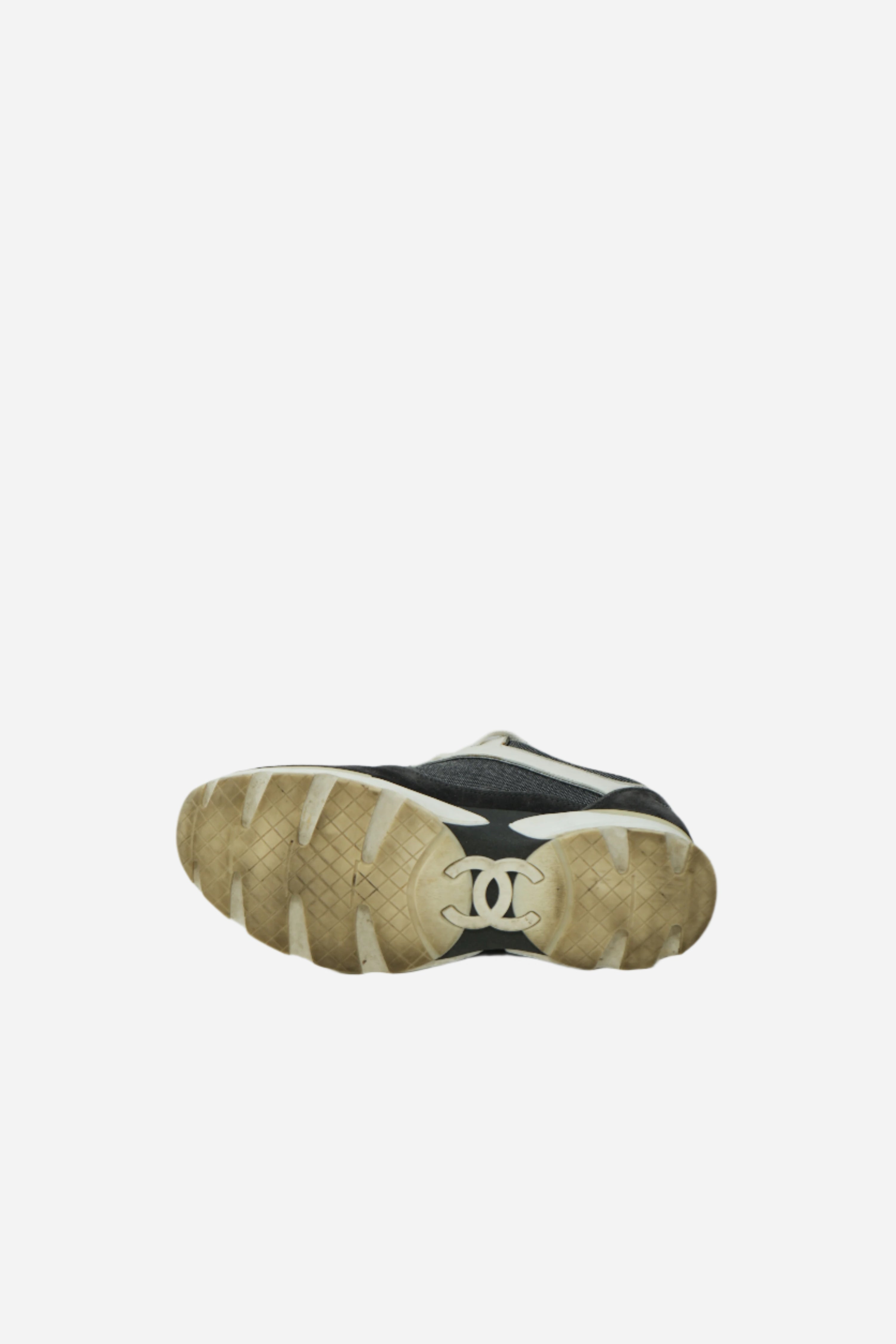 Pre-owned Chanel Mesh Suede CC Logo Sneakers