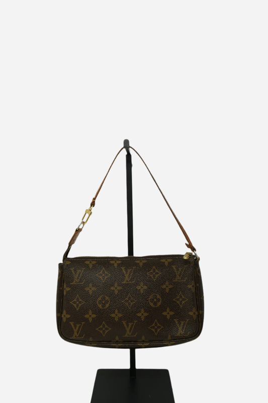 Louis Vuitton Pochette Accessories