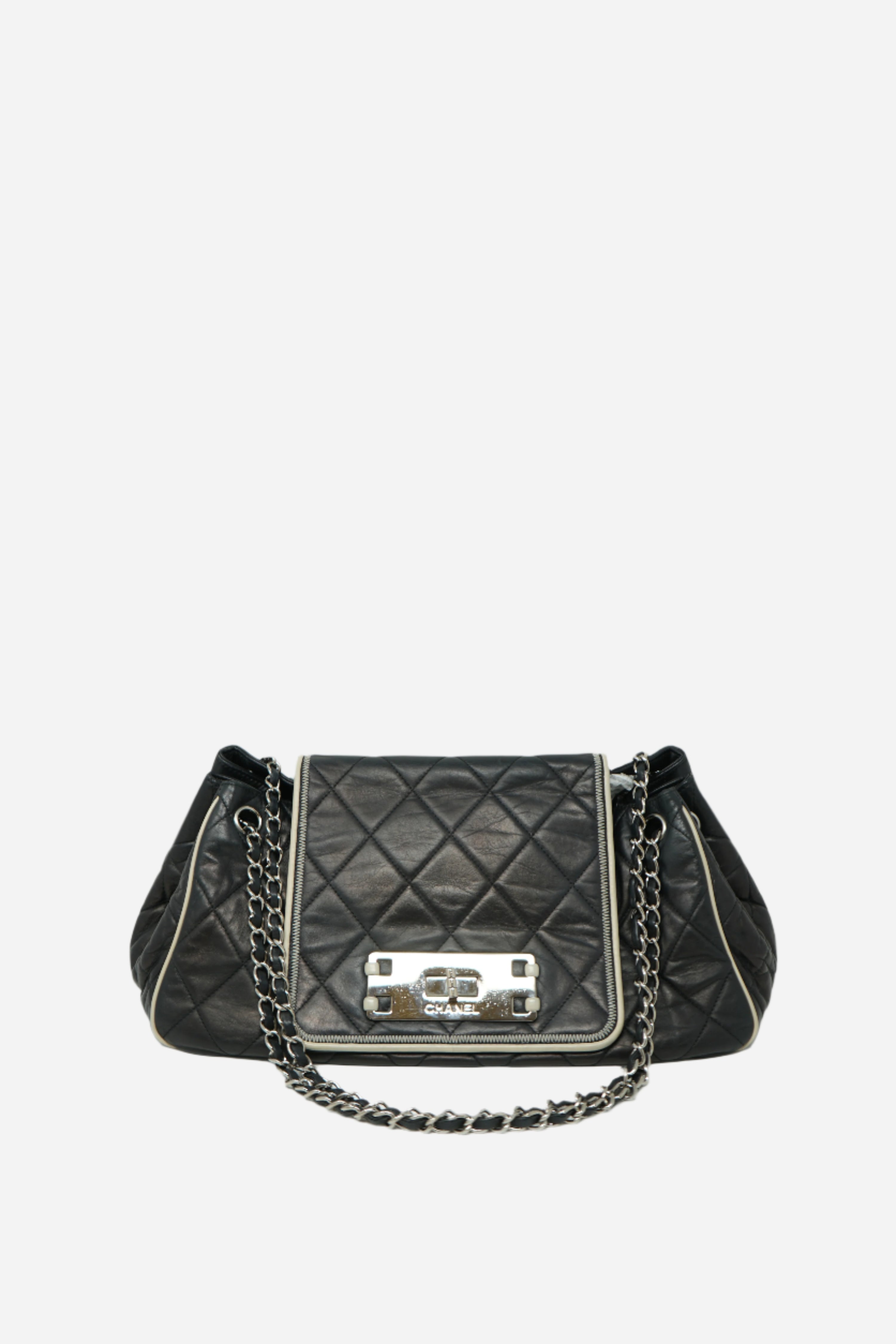 Pre-owned Chanel Black 2.55 Shoulder Bag 2008-2009