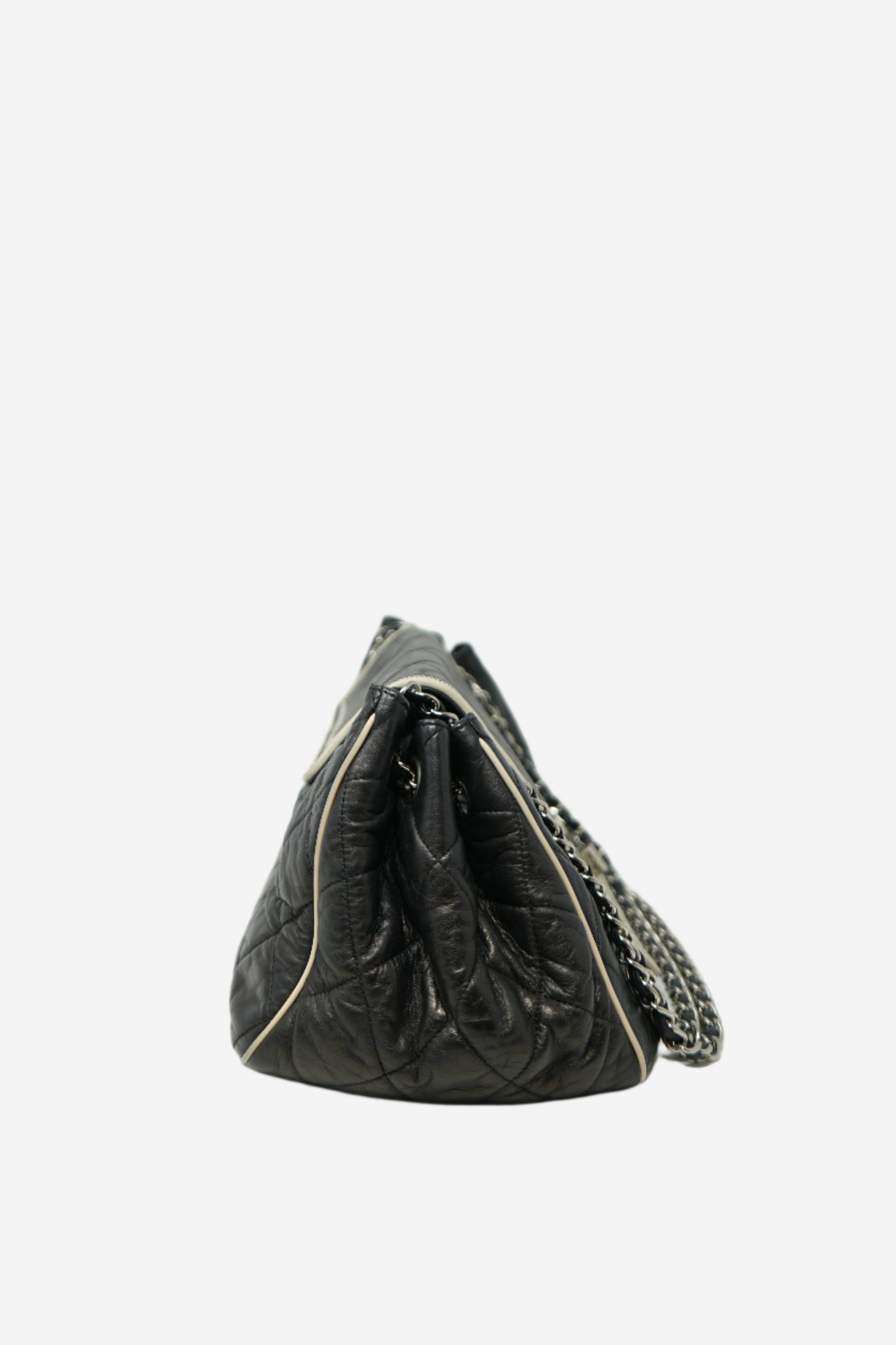Pre-owned Chanel Black 2.55 Shoulder Bag 2008-2009