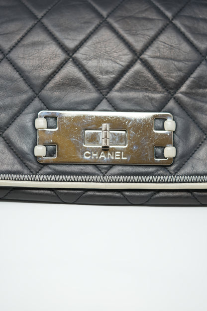 Pre-owned Chanel Black 2.55 Shoulder Bag 2008-2009