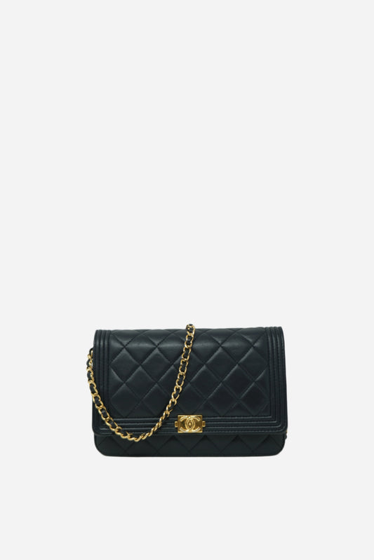 Pre-owned Chanel Boy Wallet On Chain Navy - Refurblished