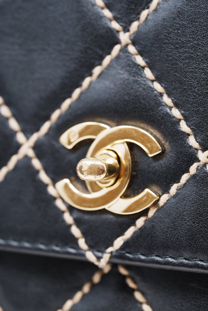 Pre-Owned CHANEL Wild Stitch Shoulder Bag Black 2003-2004