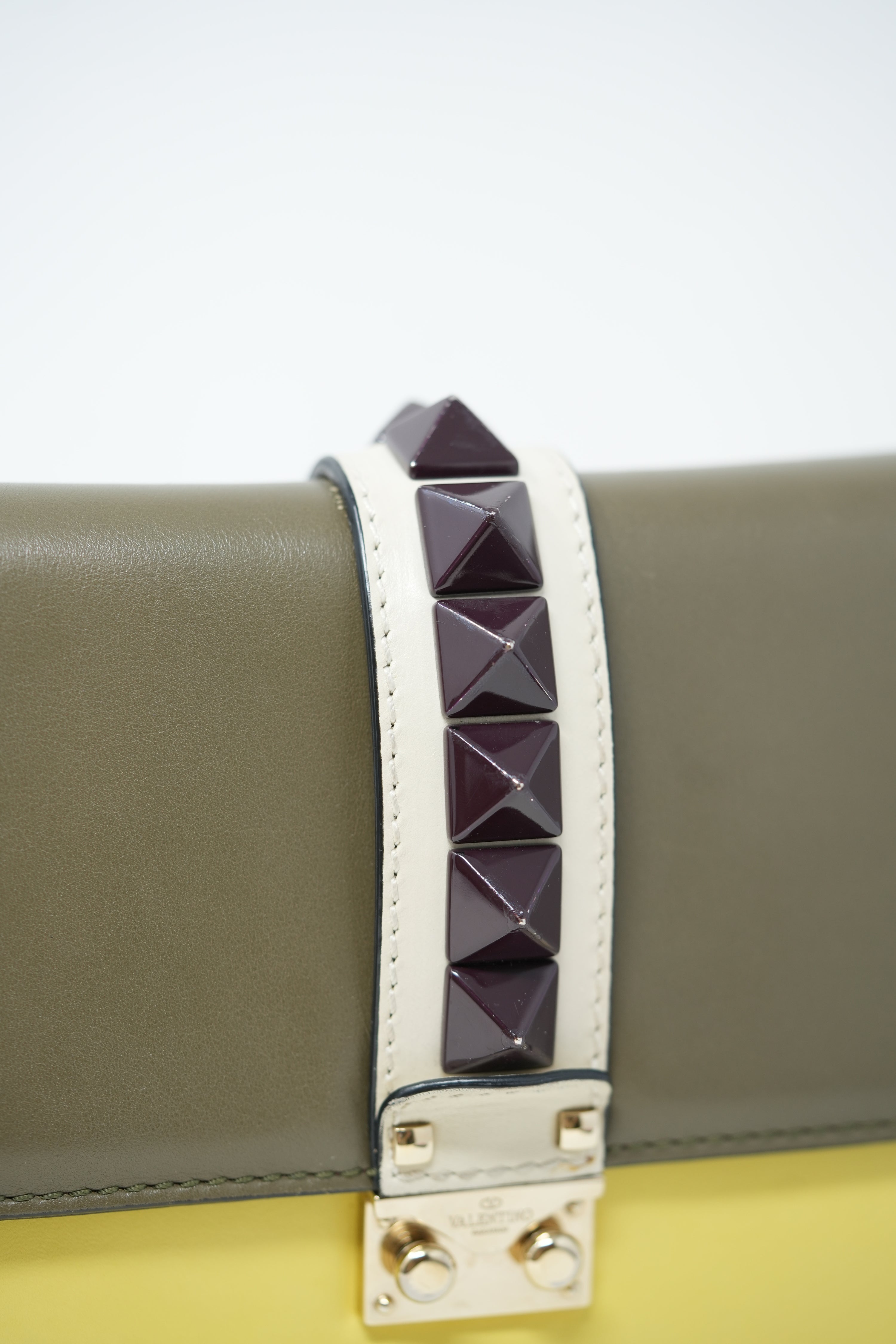 Valentino Medium Rockstud Flap