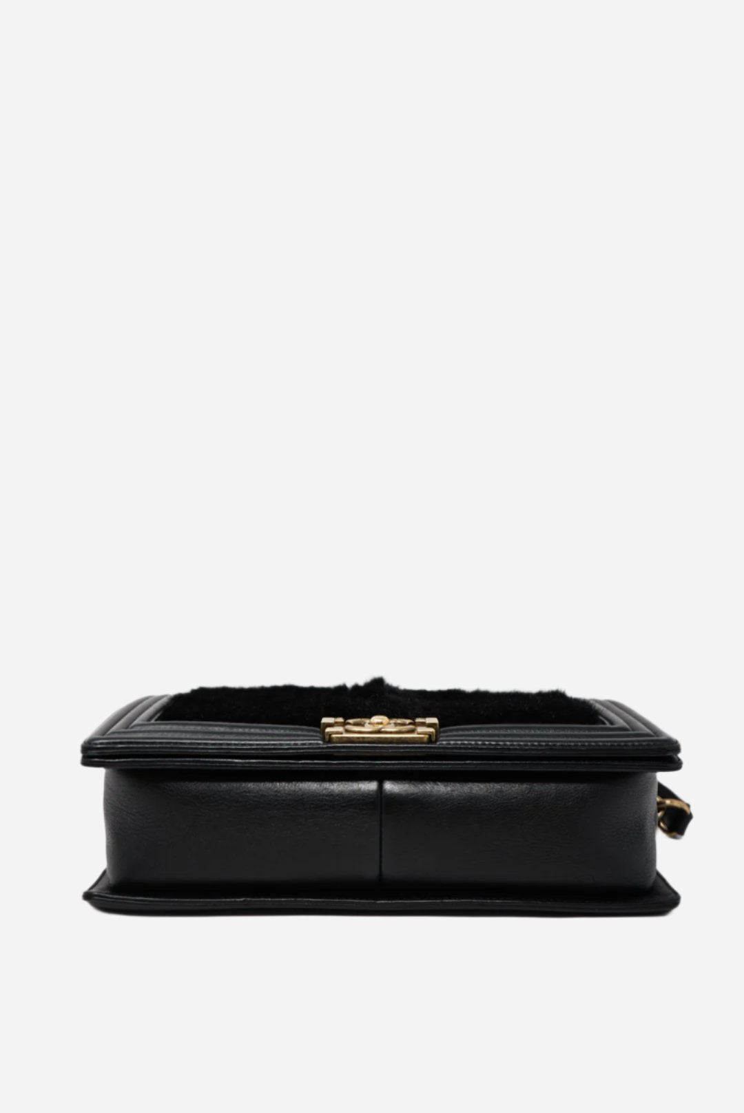 Pre-Owned CHANEL Goat Hair Medium Boy Flap Bag