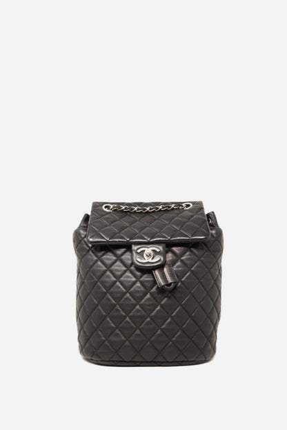 Pre-Owned Chanel 2016 Quilted Lambskin Black Backpack