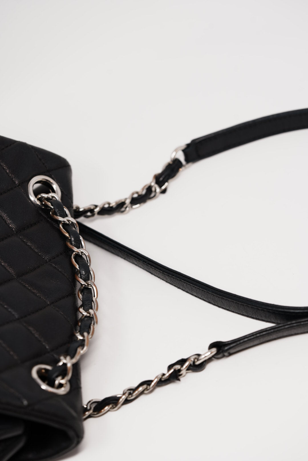 Pre-Owned Chanel 2016 Quilted Lambskin Black Backpack