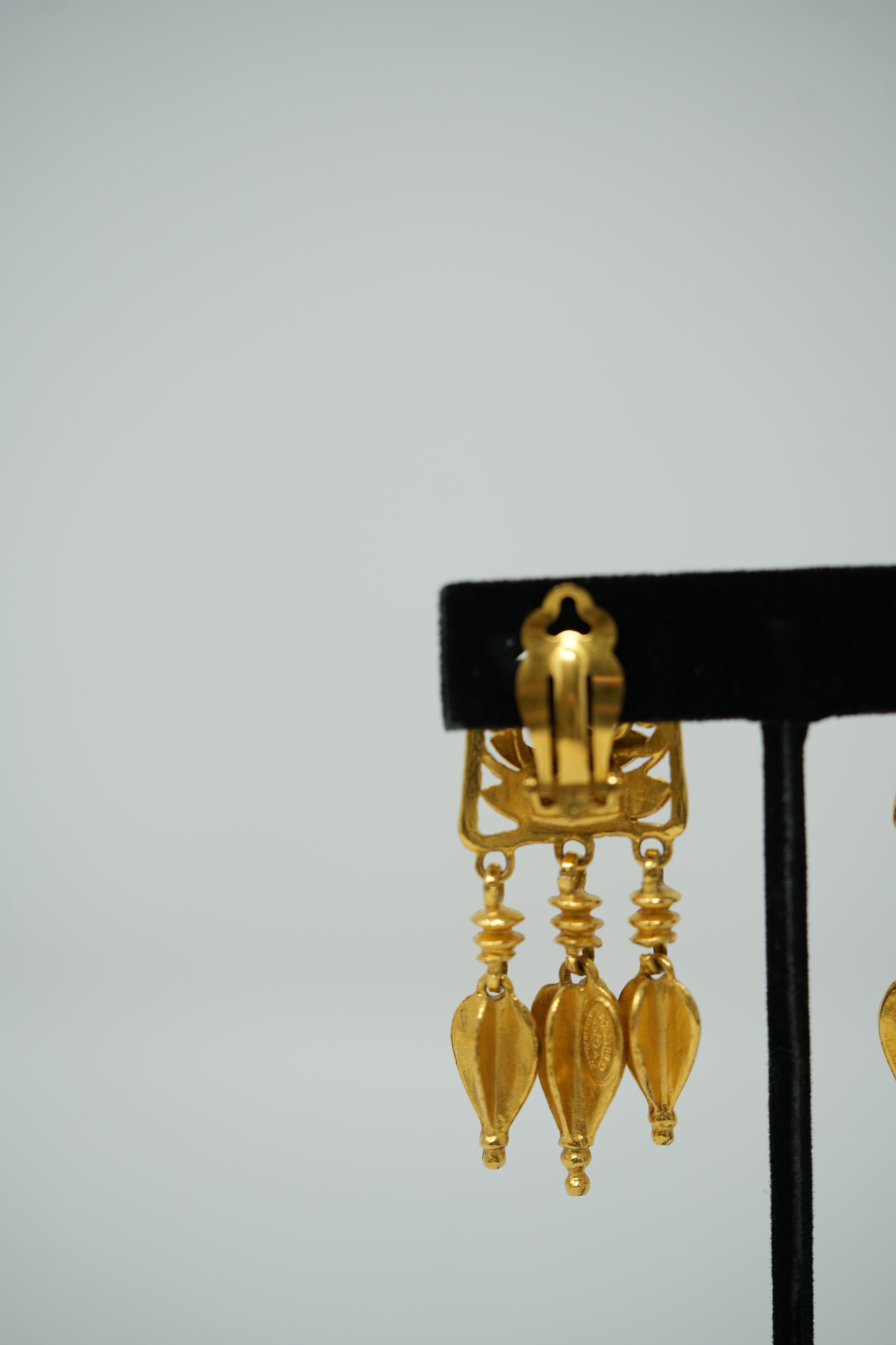 Pre-owned Chanel 1995 Dangle Hoop CC Earrings