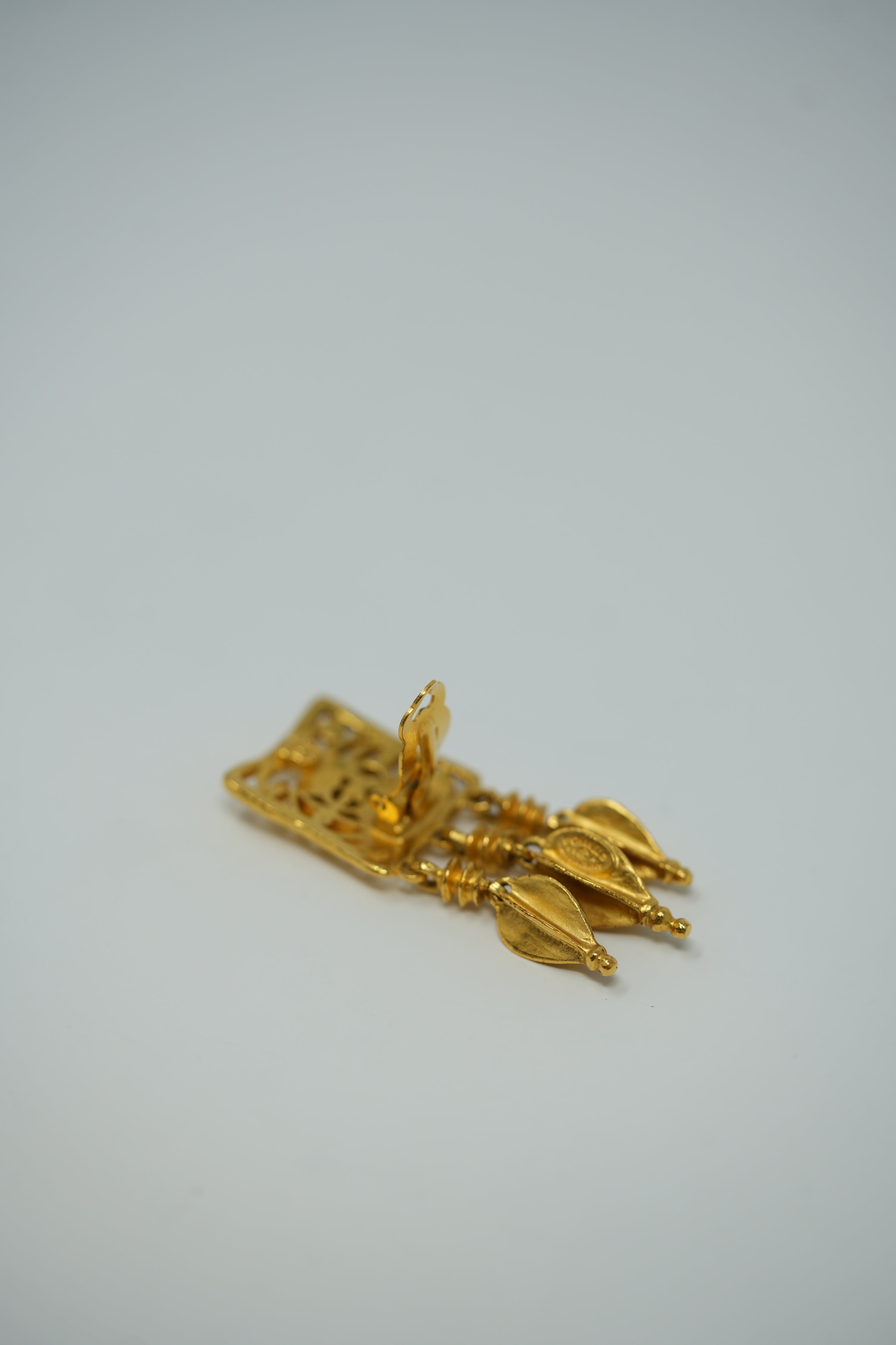 Pre-owned Chanel 1995 Dangle Hoop CC Earrings