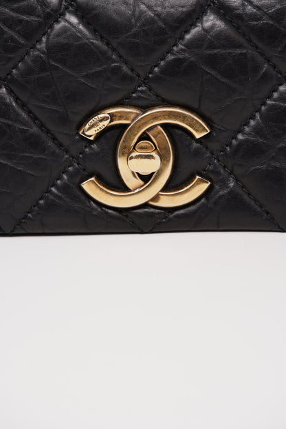 Pre-Owned Chanel Medium Pondichery Flap Bag