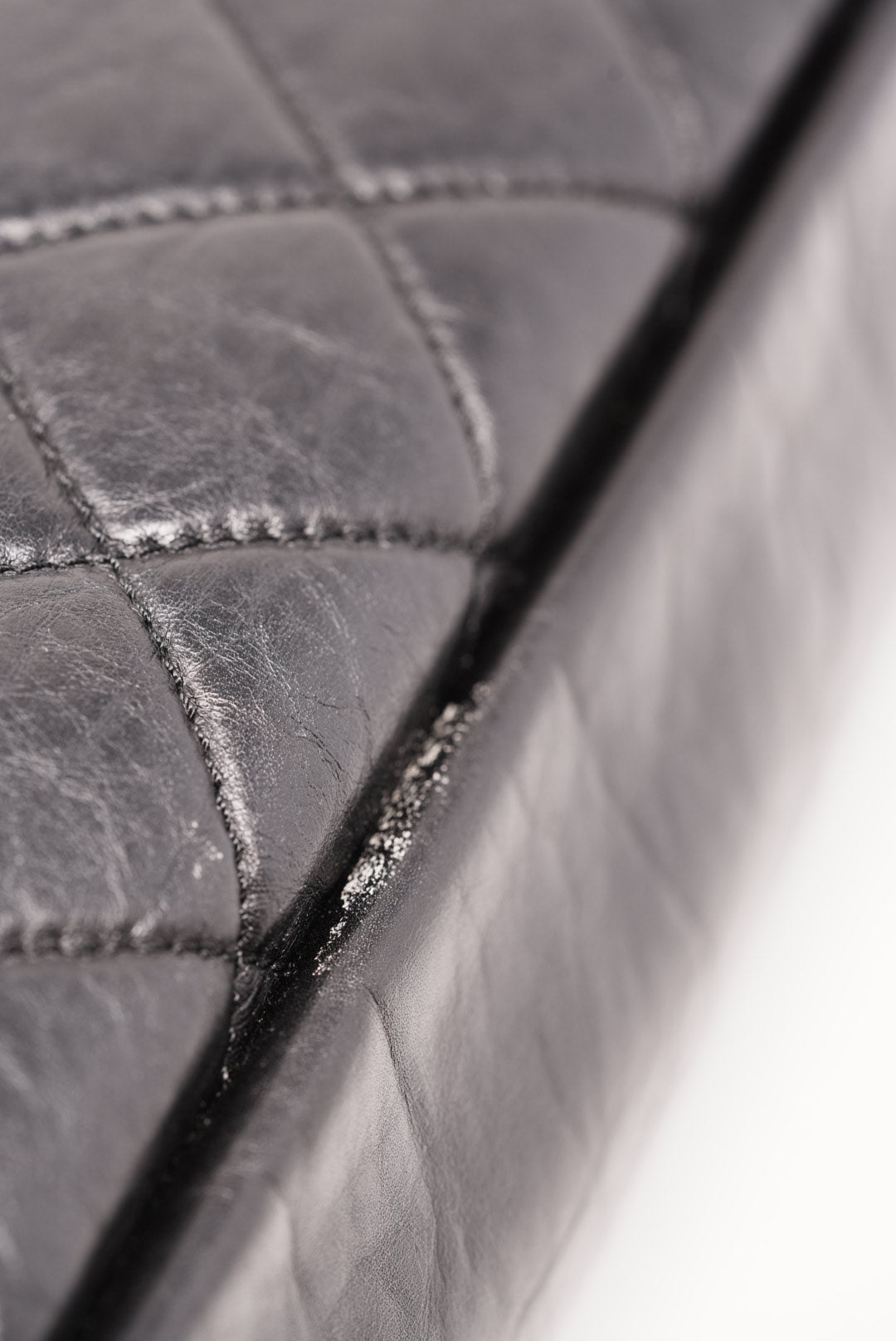 Pre-Owned Chanel Medium Pondichery Flap Bag