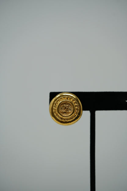 Pre-owned Chanel Round CC Earrings Clip-on 1993