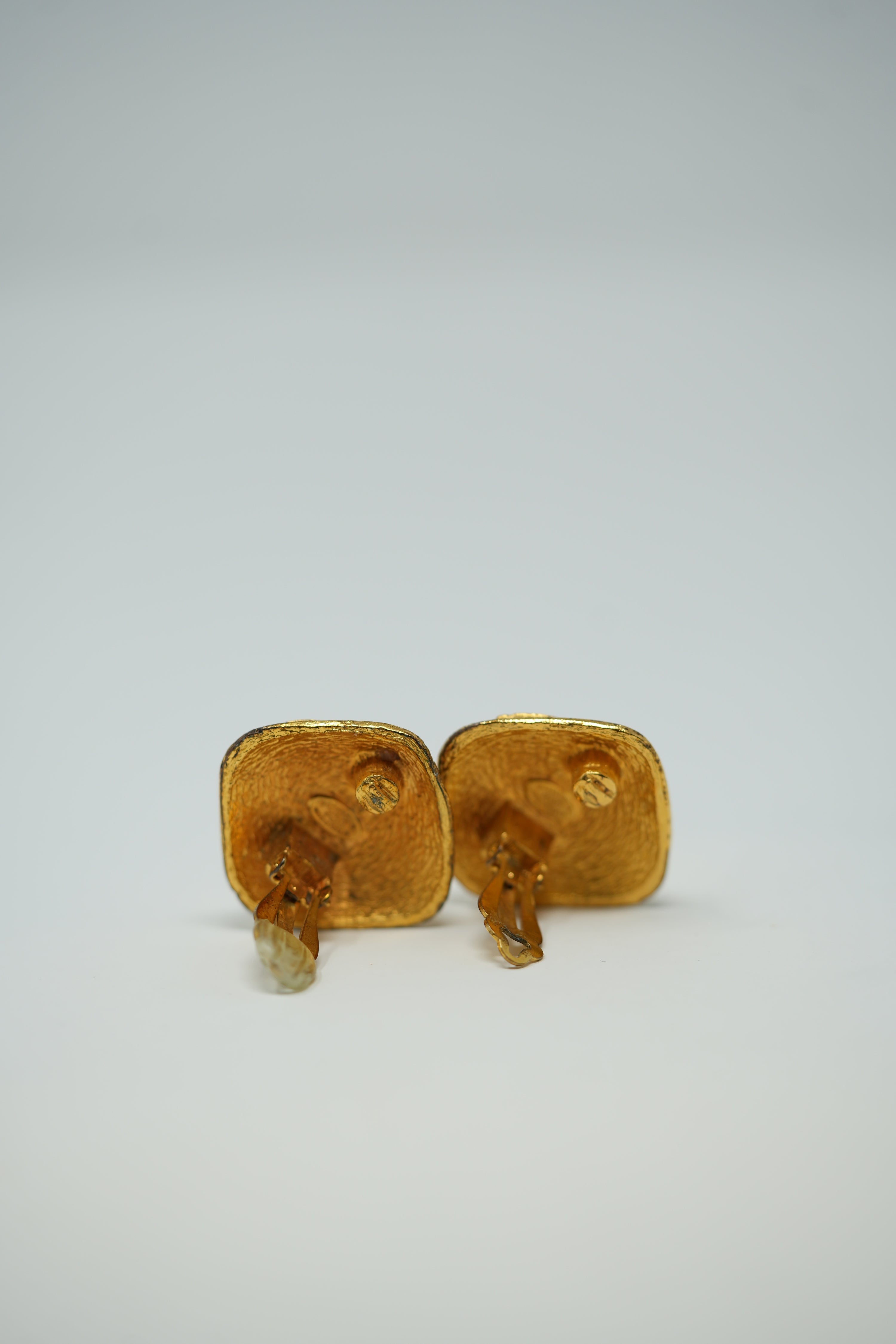 Pre-owned Chanel Vintage Rhombus CC Earrings