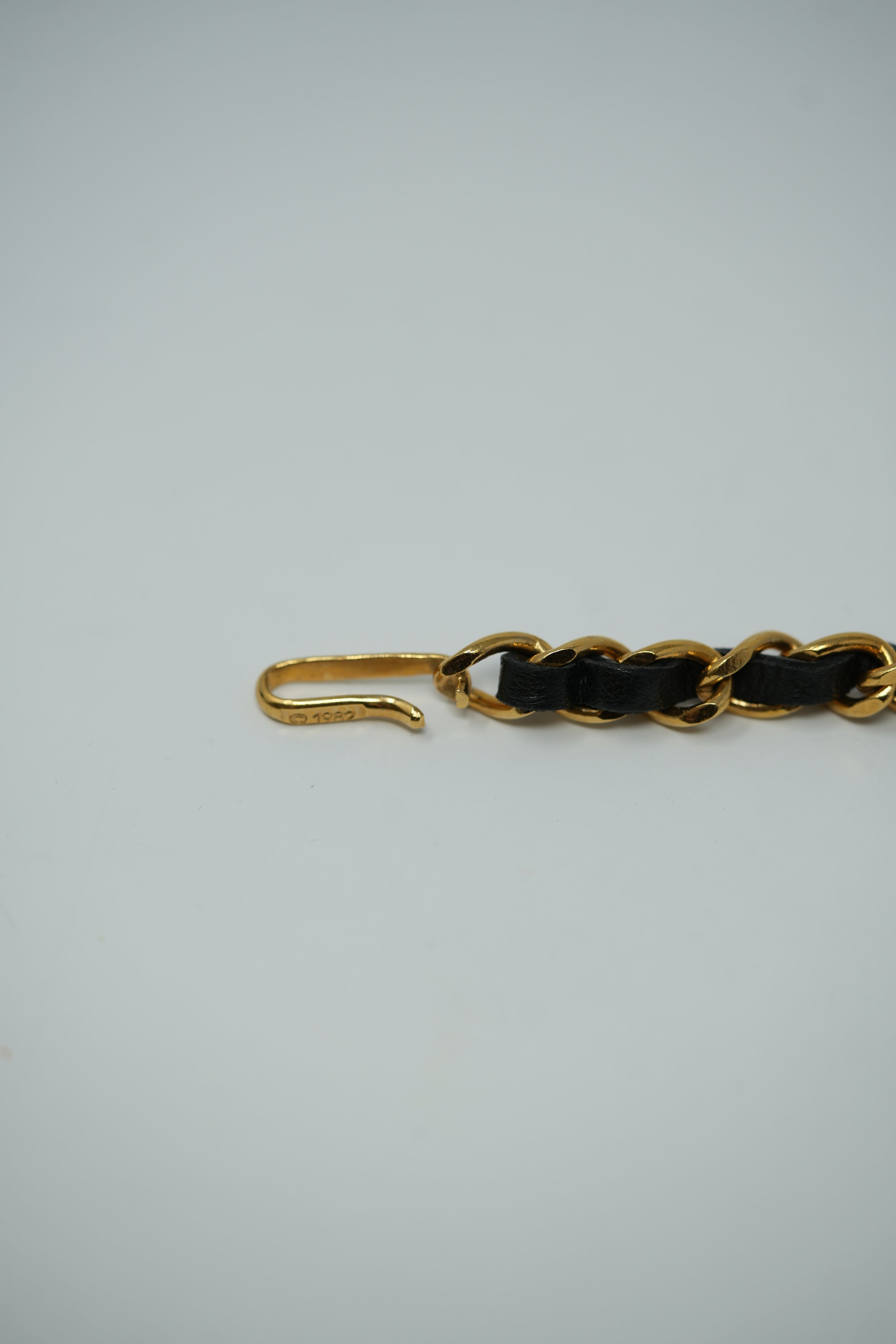 Pre-owned Chanel 90's Leather/Chain Belt