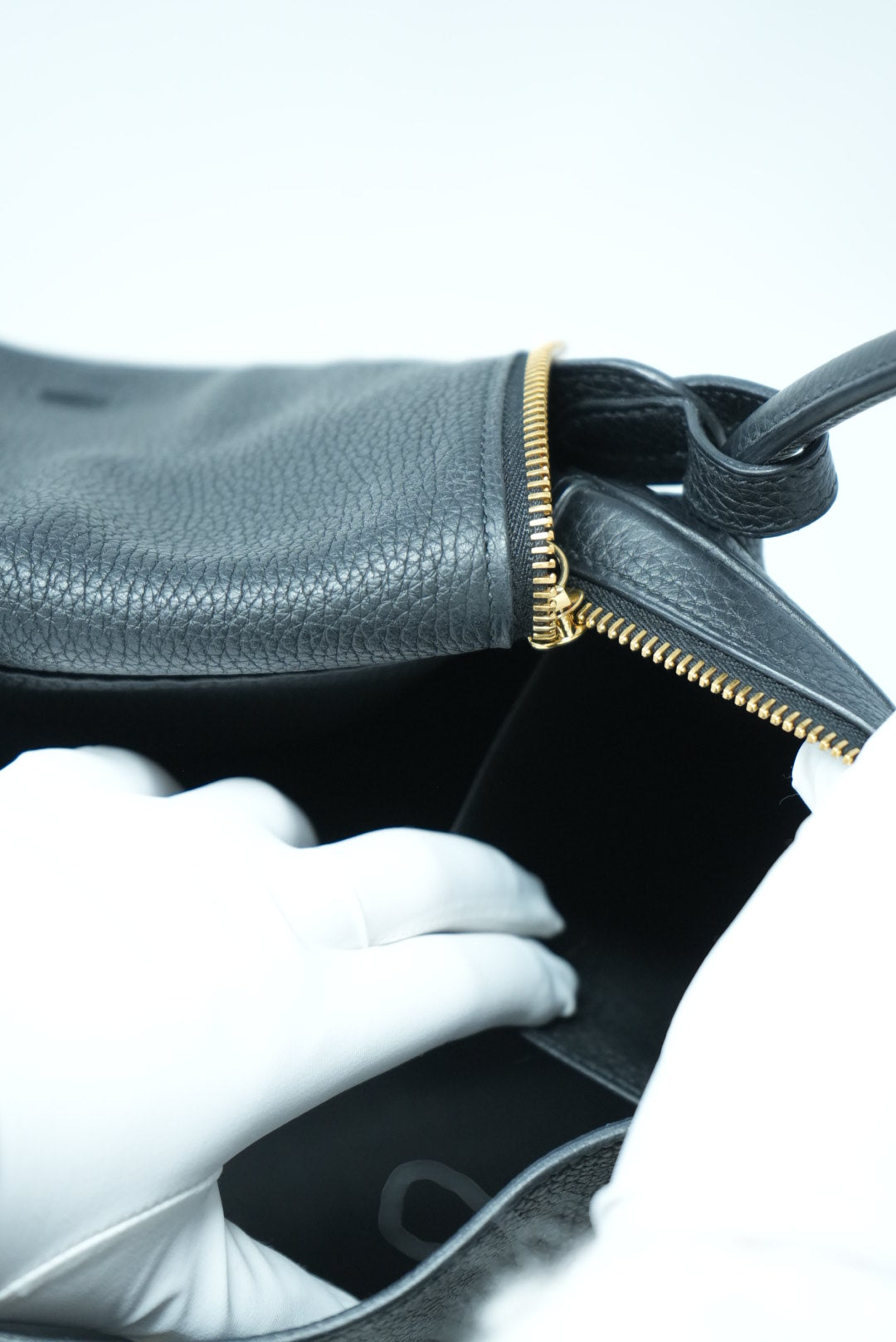 Hermes 2018 Lindy30 Togo Shoulder Bag Black
