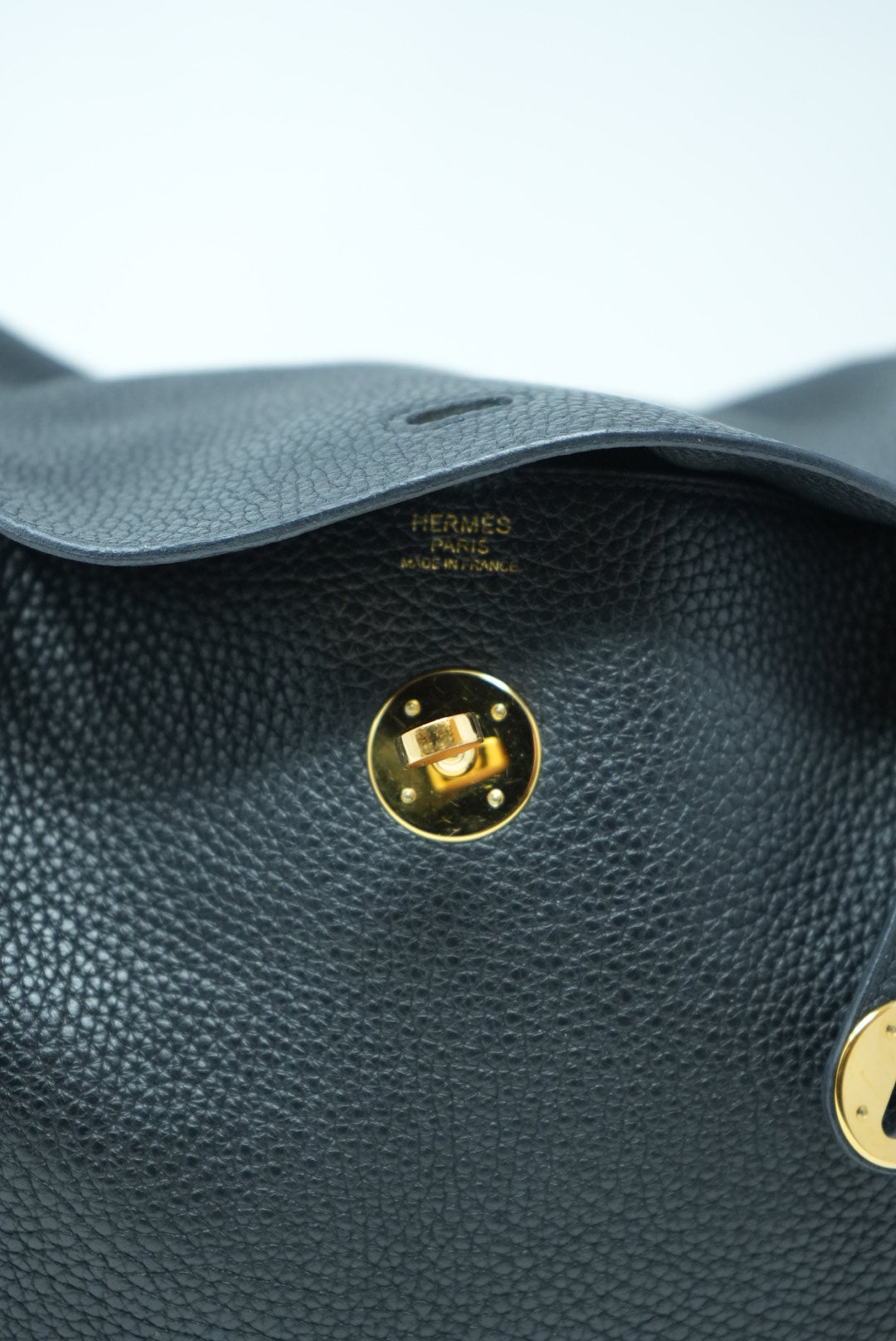 Hermes 2018 Lindy30 Togo Shoulder Bag Black