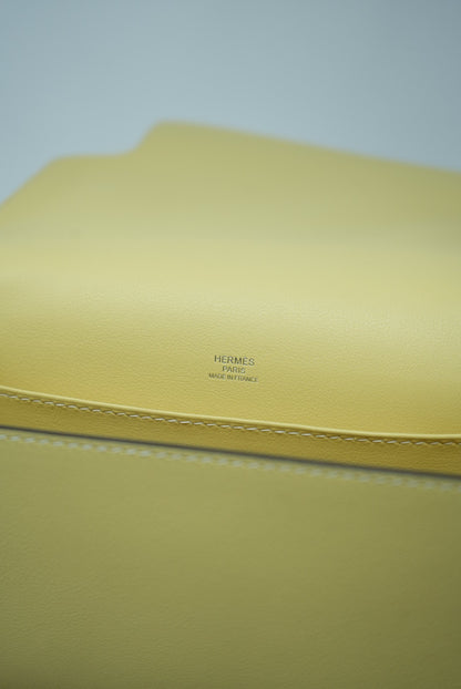 Hermes Roulis 23 Club Ecru-Noir/Jaune poussin/Craie Swift
