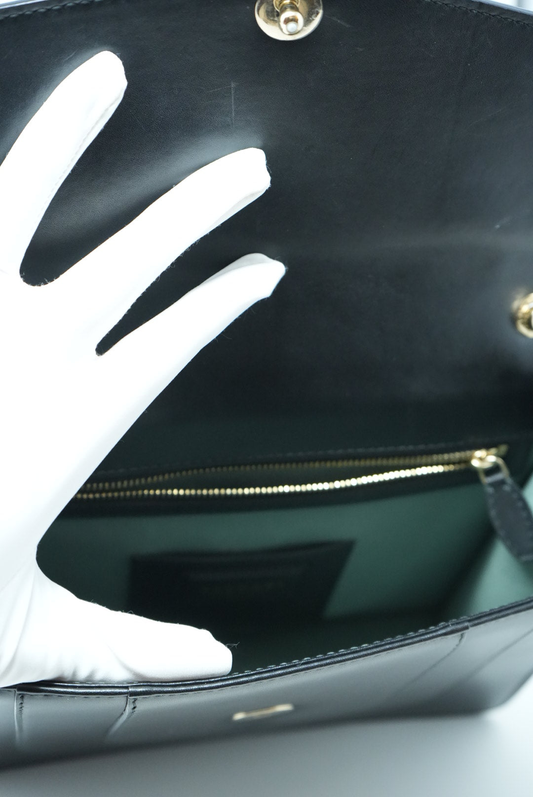 BVLGARI SERPENTI FOREVER SHOULDER BAG Medium