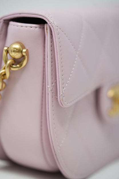 Pre-owned Chanel Round Messenger Bag Calfskin