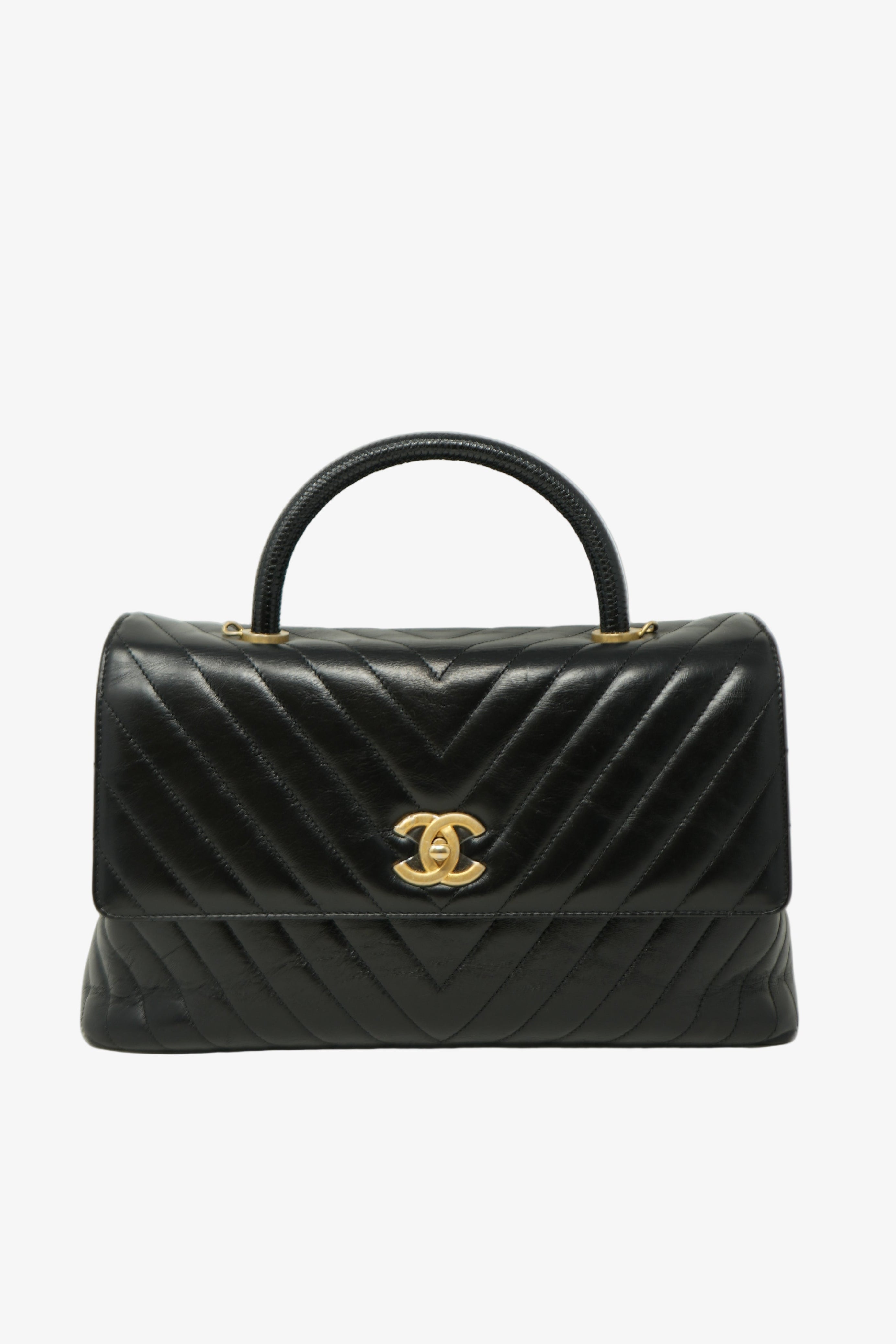 Pre-Owned Chanel Black Medium Chevron Coco Handle With Strap