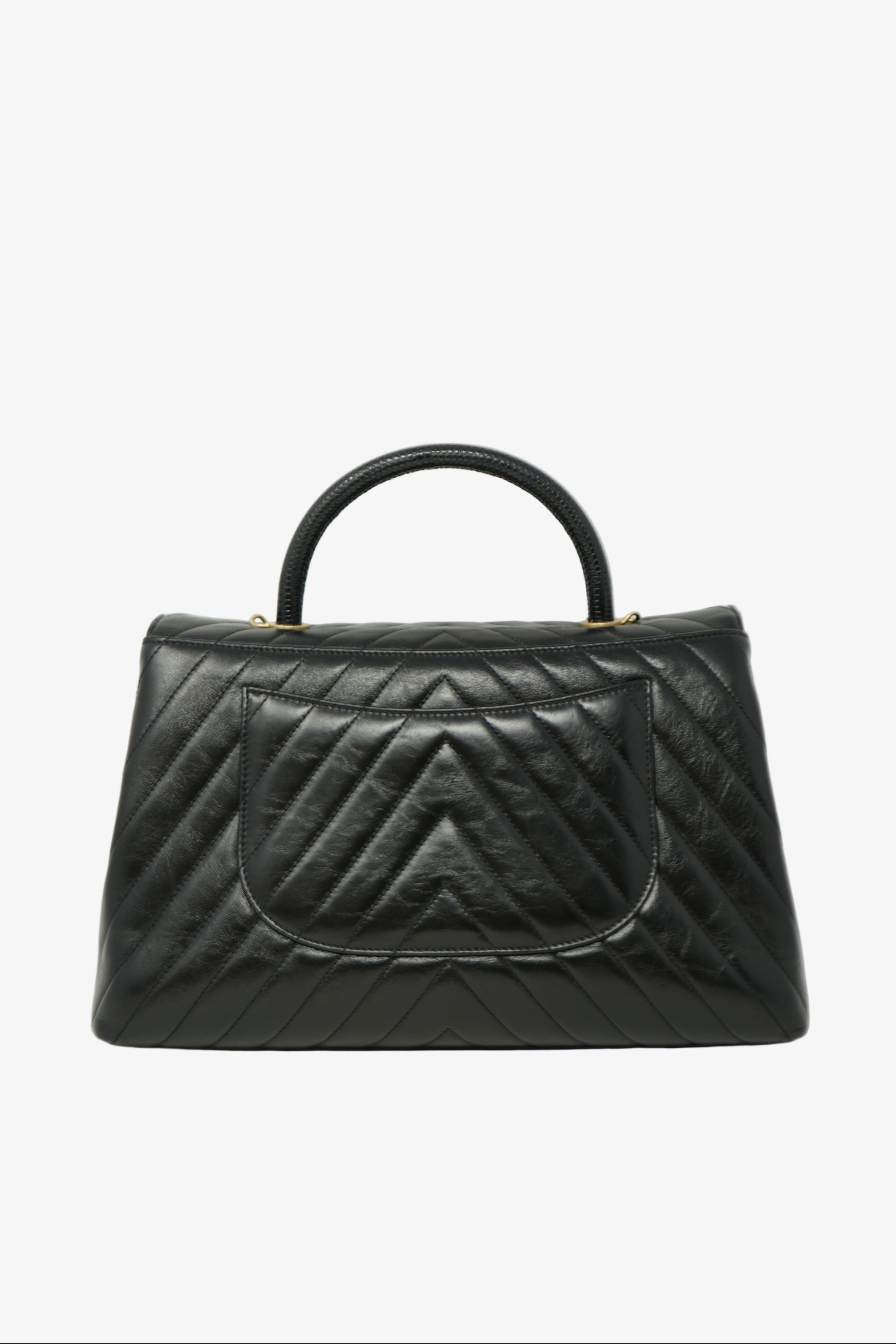 Pre-Owned Chanel Black Medium Chevron Coco Handle With Strap