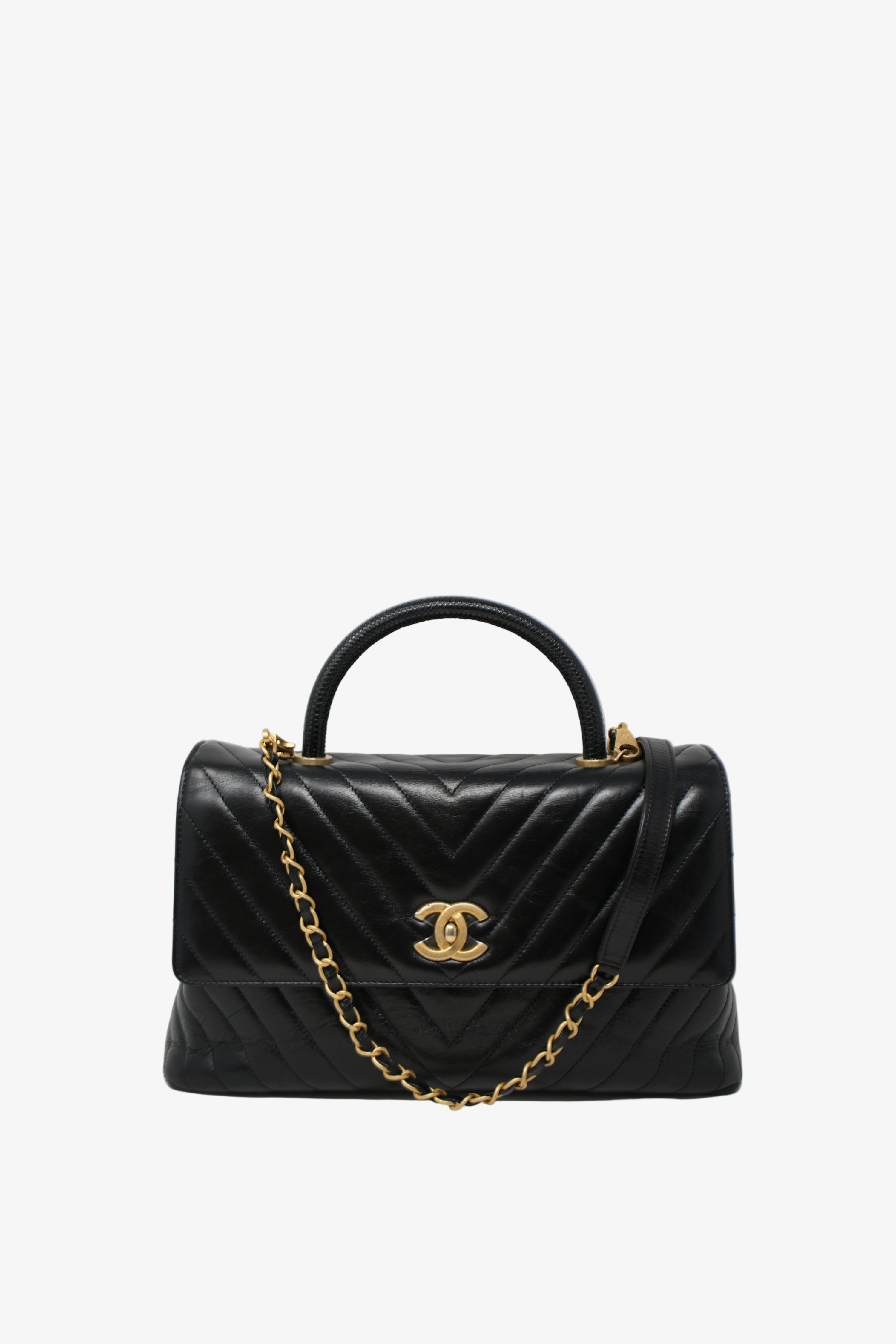 pre-owned Chanel Chevron Coco Handle Medium
