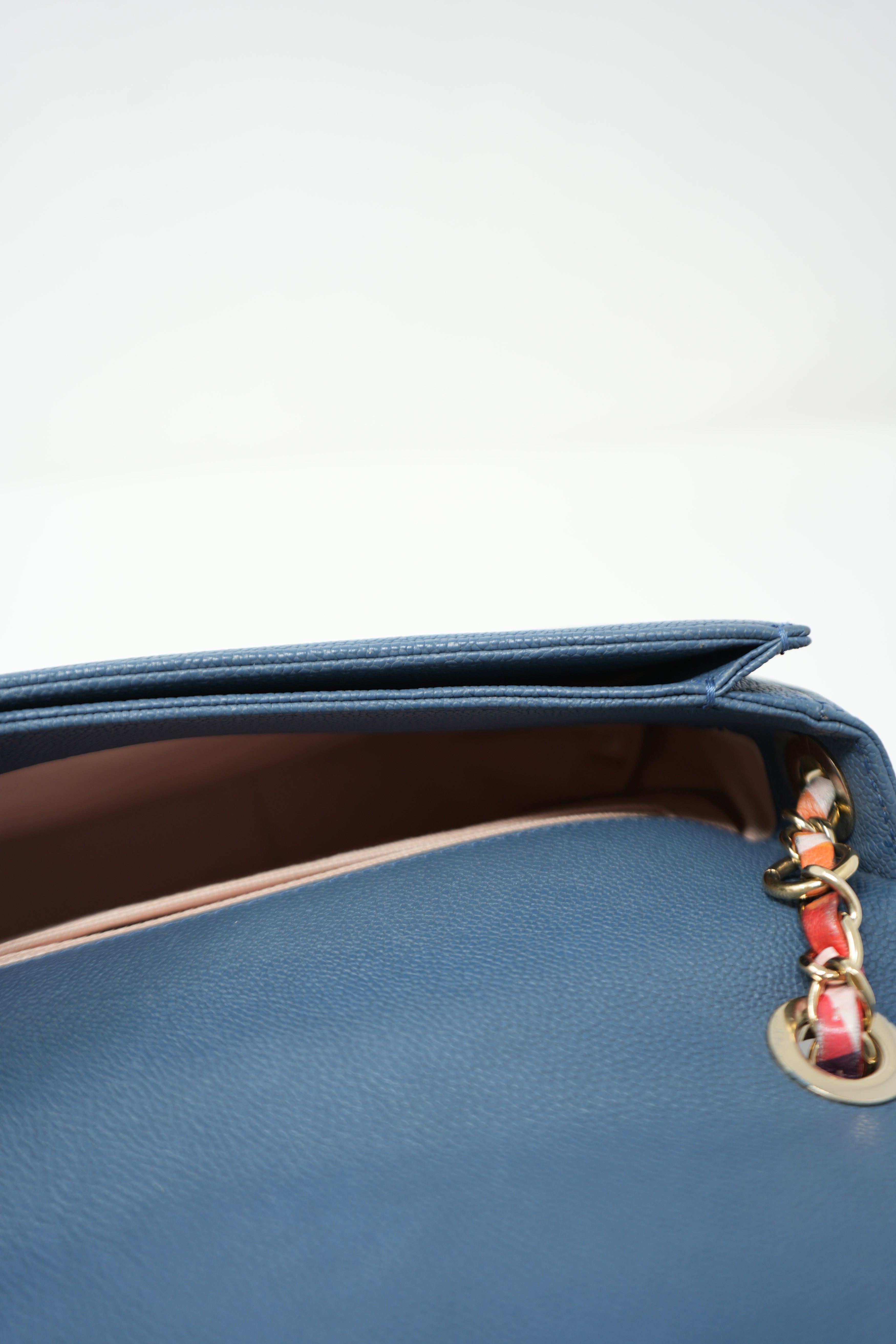 Pre-Owned Chanel 2016 Blue Caviar Cuba Top Handle Flap Bag