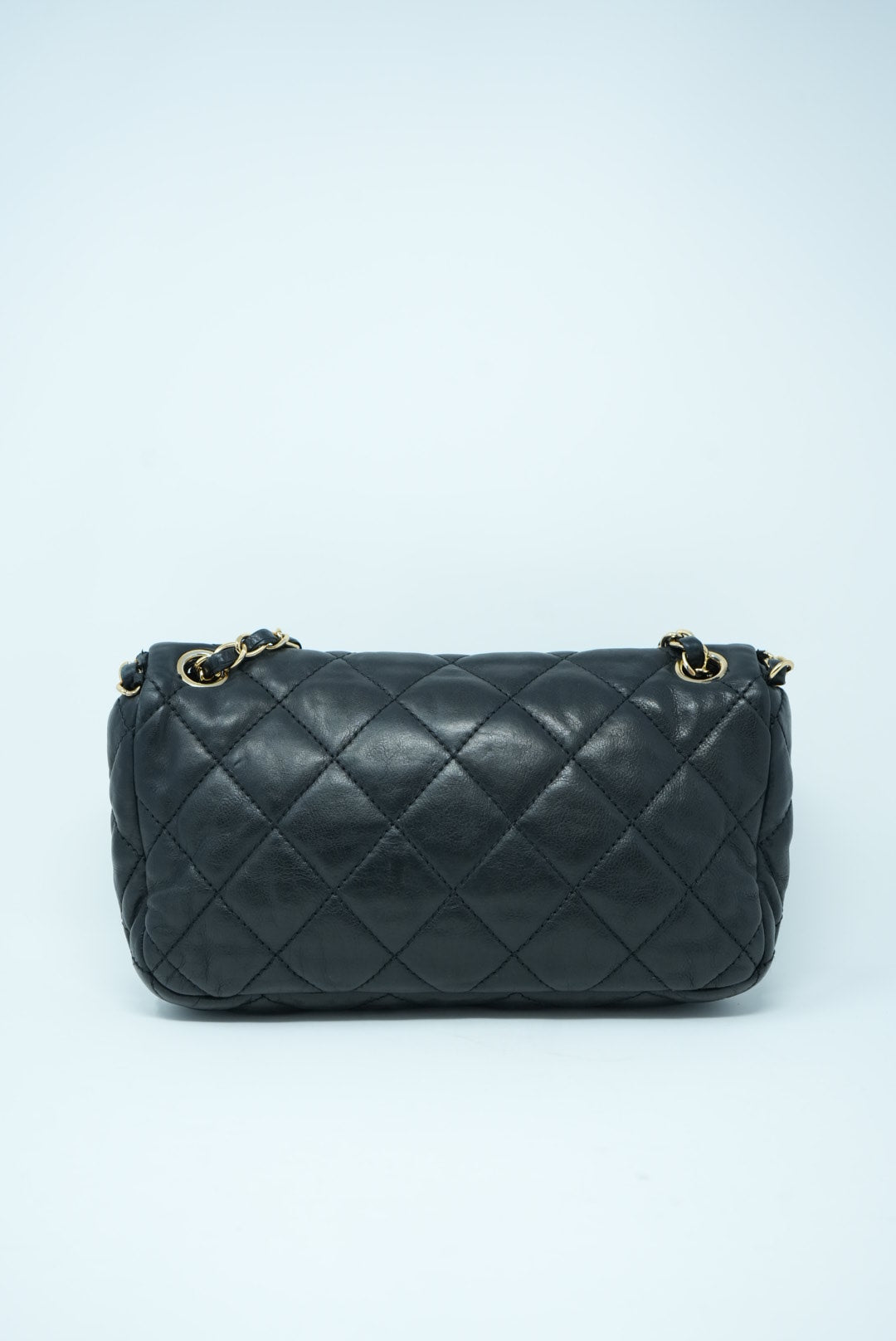 Pre-Owned Chanel Single Flap Bag Black Calfskin