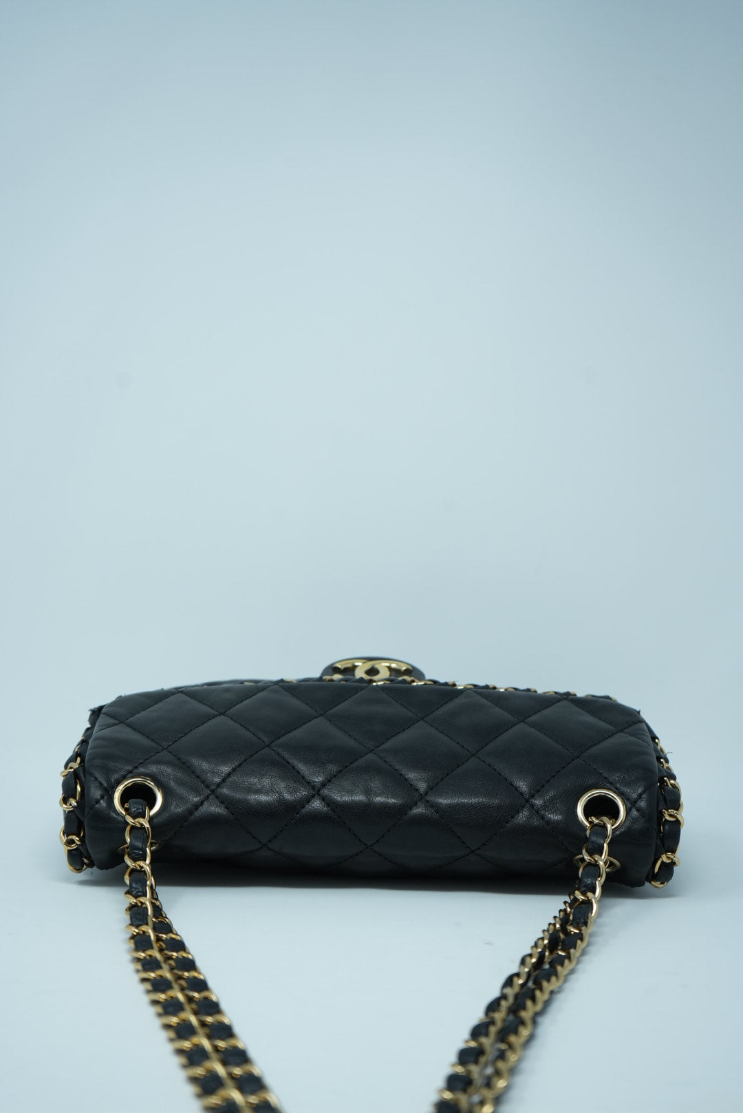 Pre-Owned Chanel Single Flap Bag Black Calfskin
