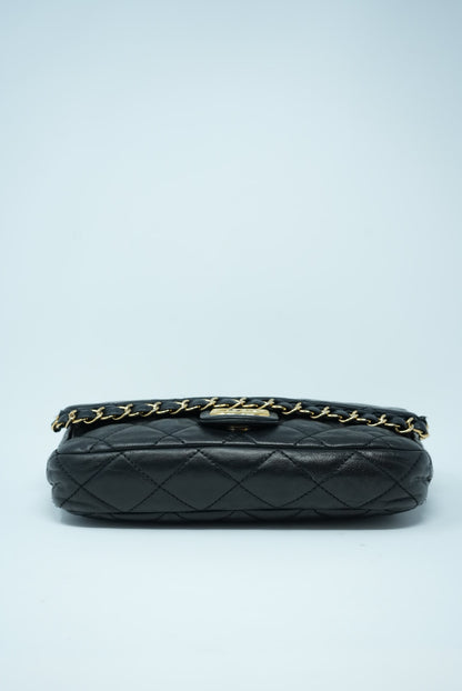 Pre-Owned Chanel Single Flap Bag Black Calfskin