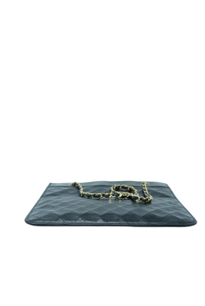 Pre-Owned Chanel Lambskin Tote Black
