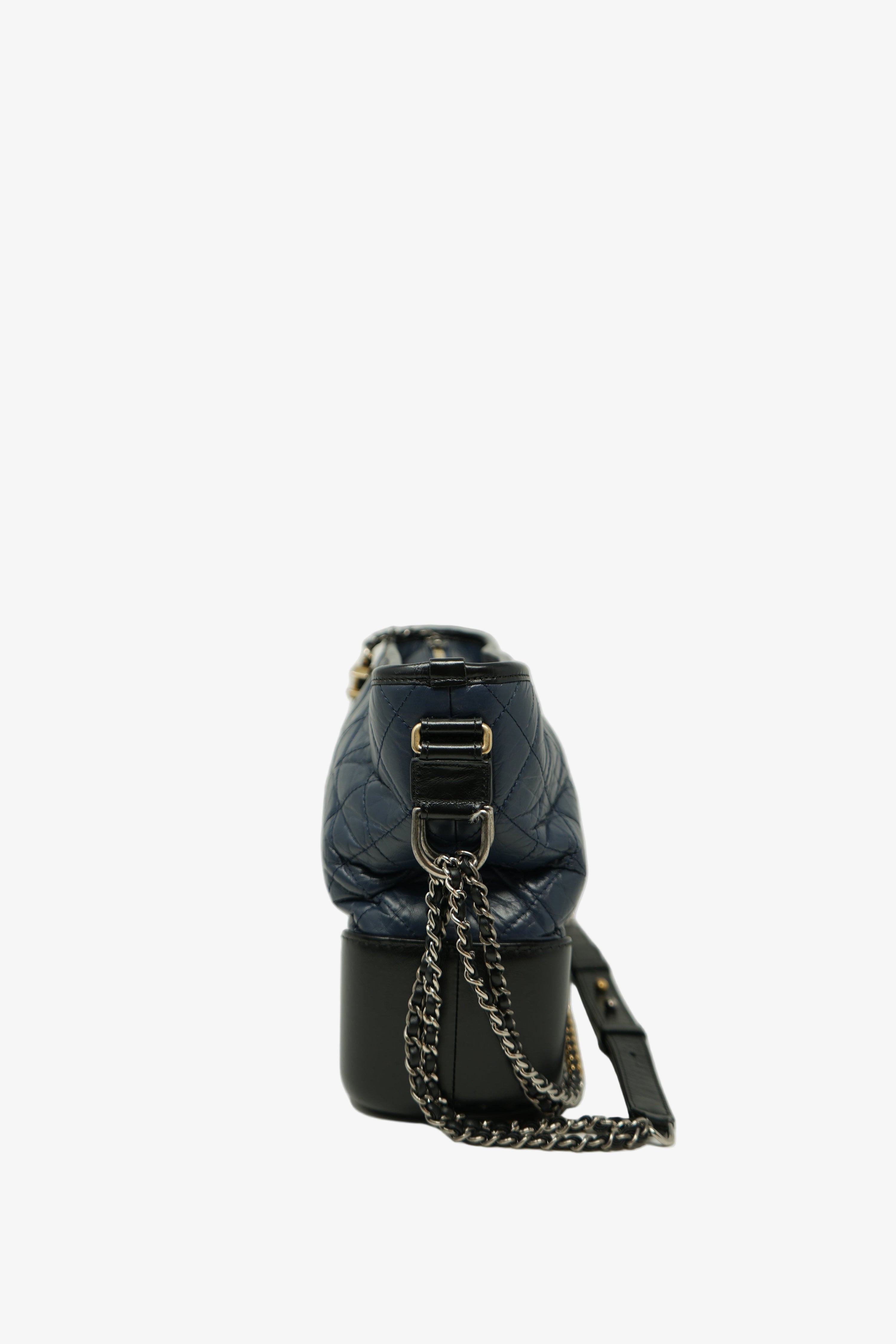 Pre-owned Chanel Gabrielle Hobo Medium Blue