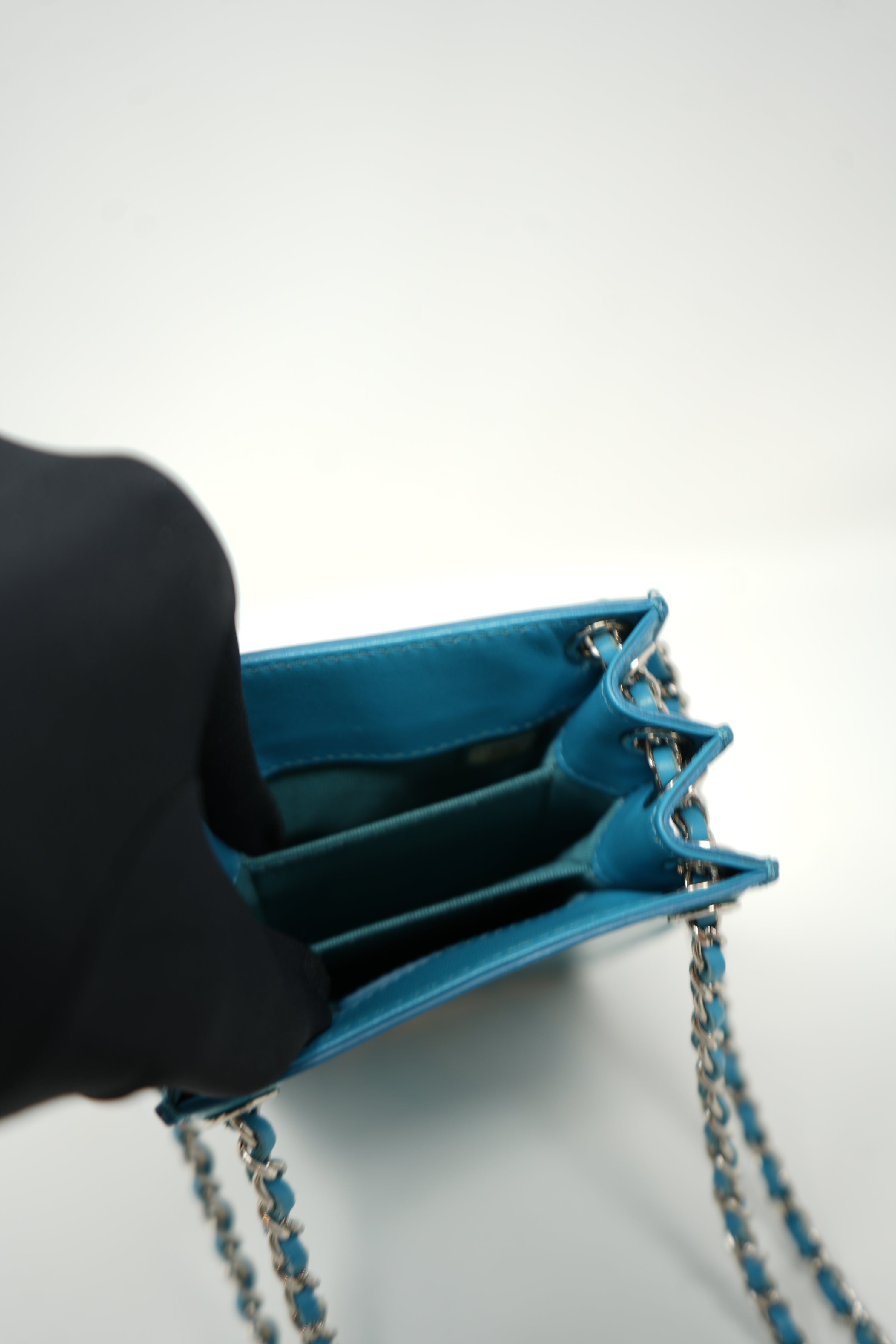 pre-owned Chanel Patent Phone Holder Bag