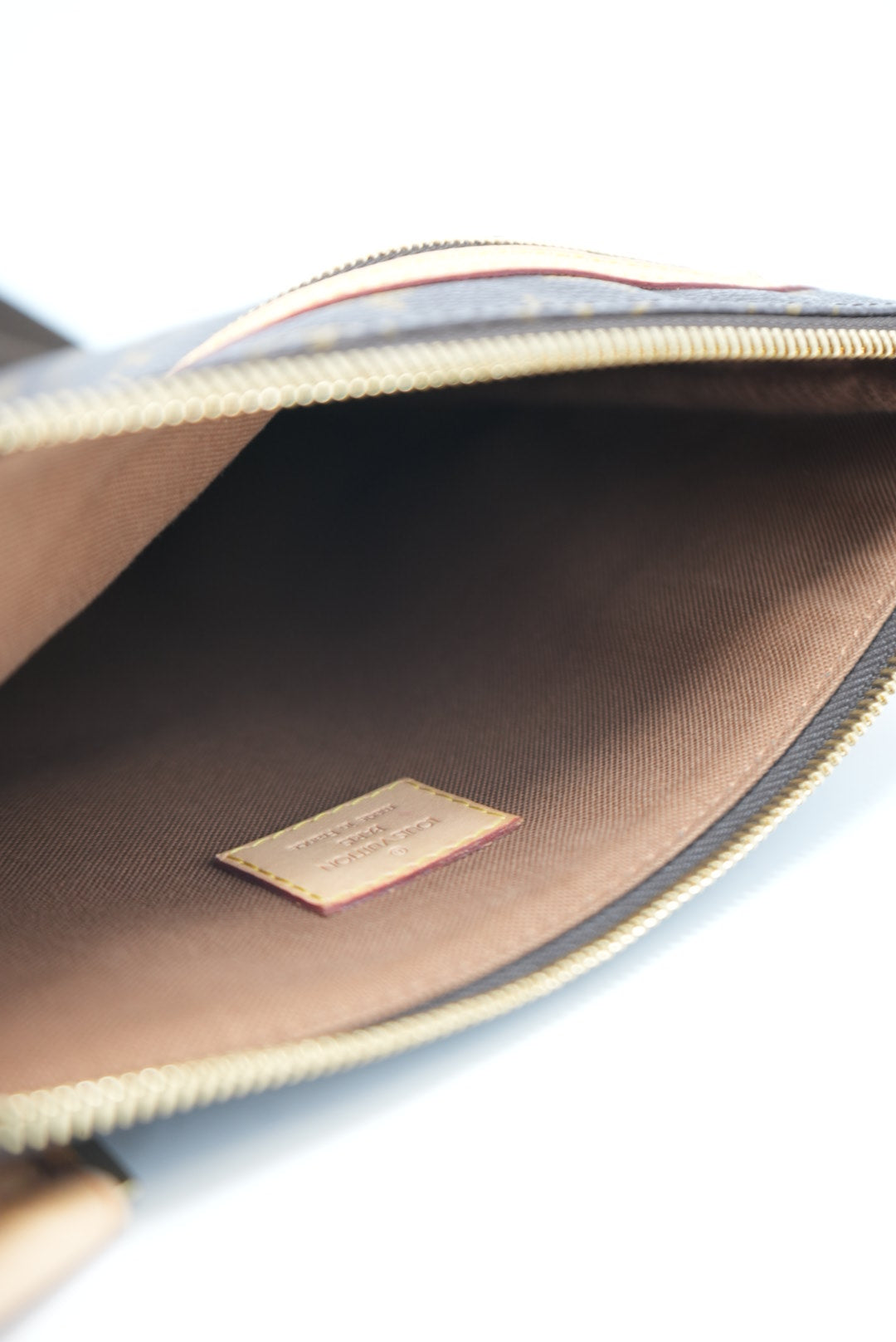 Louis Vuitton Bosphore Pochette Crossbody 2005