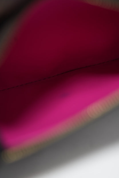 Louis Vuitton Christmas Animation Pochette