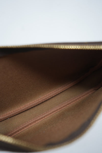 LOUIS VUITTON Mini POCHETTE ACCESSOIRES