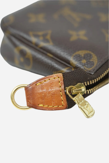LOUIS VUITTON Mini POCHETTE ACCESSOIRES