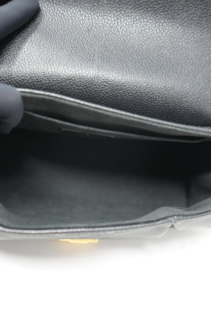 Louis Vuitton Favorite Monogram Leather