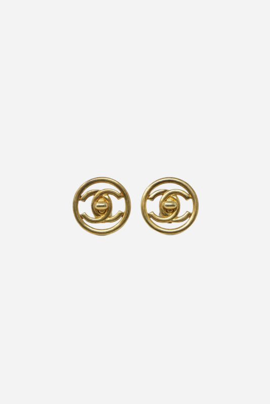 Pre-Owned Chanel Button TurnLock Clip on 1997 gold-plated