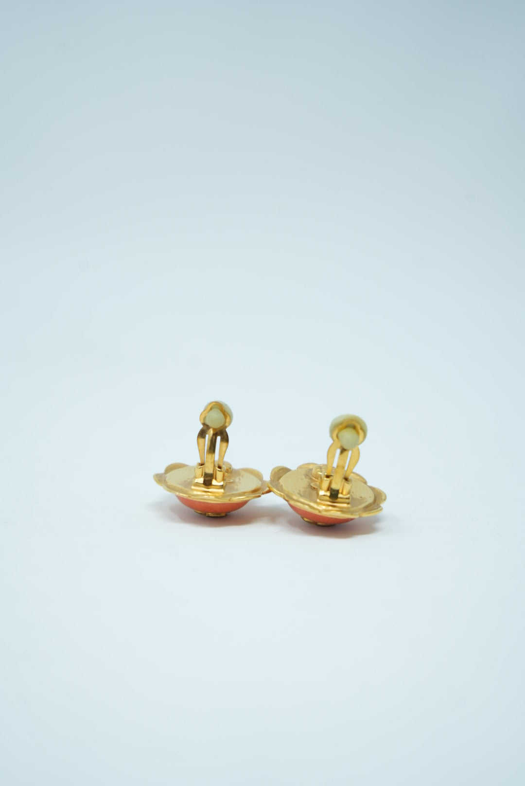 Pre-Owned CHANEL Flower CC Earrings ClipOn 1997