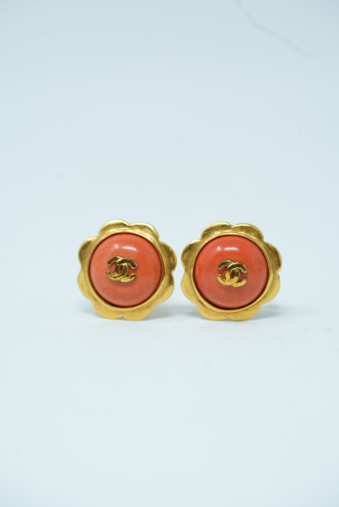 Pre-Owned CHANEL Flower CC Earrings ClipOn 1997