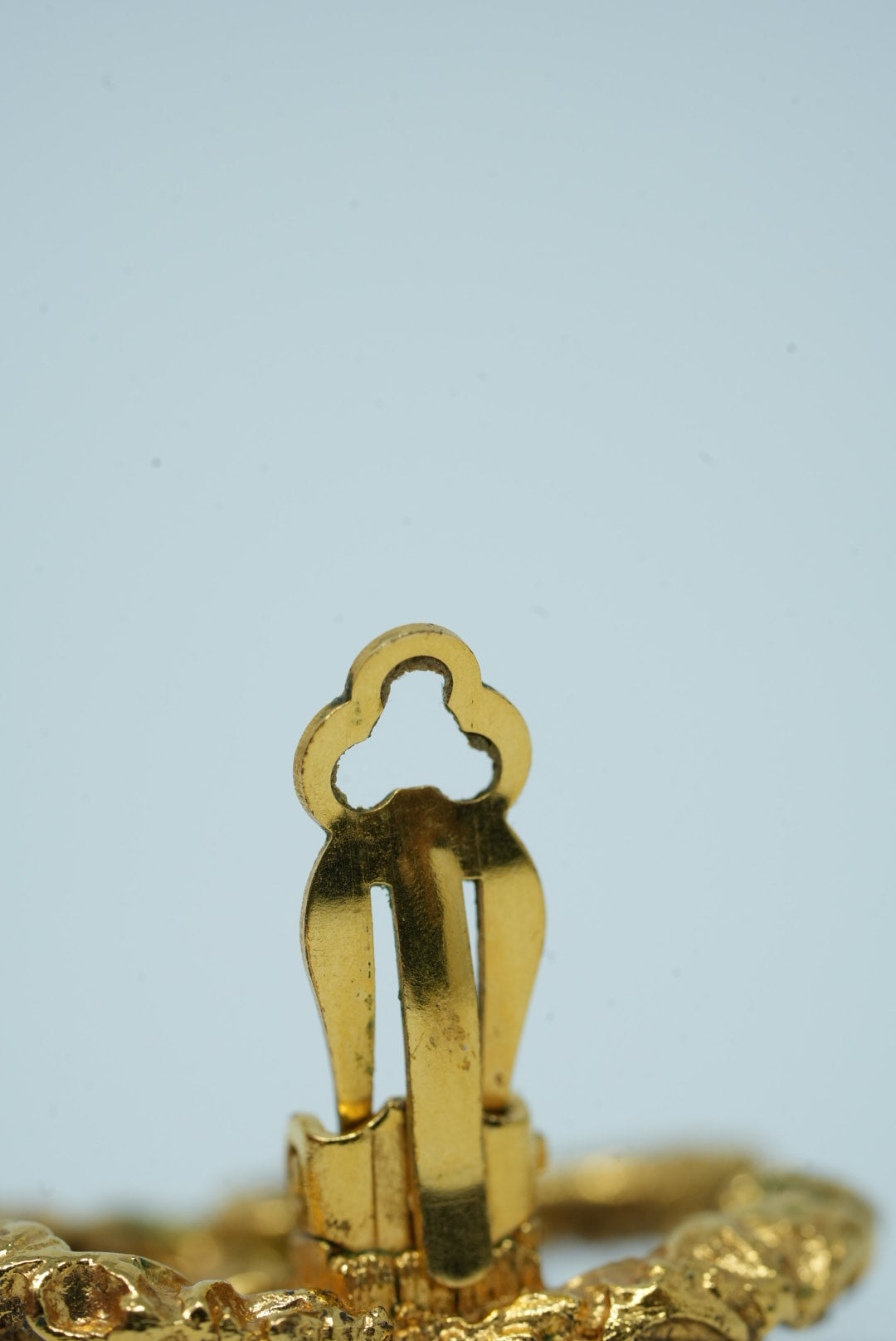 Pre-Owned Chanel 1993 Florentine CC Earrings