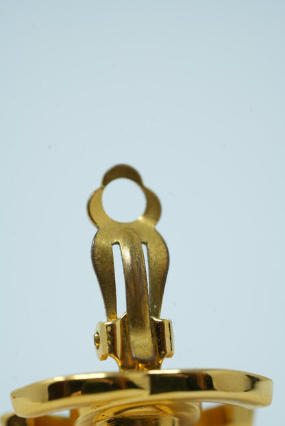Pre-Owned Chanel Turn Lock Earrings Clip-on 1995