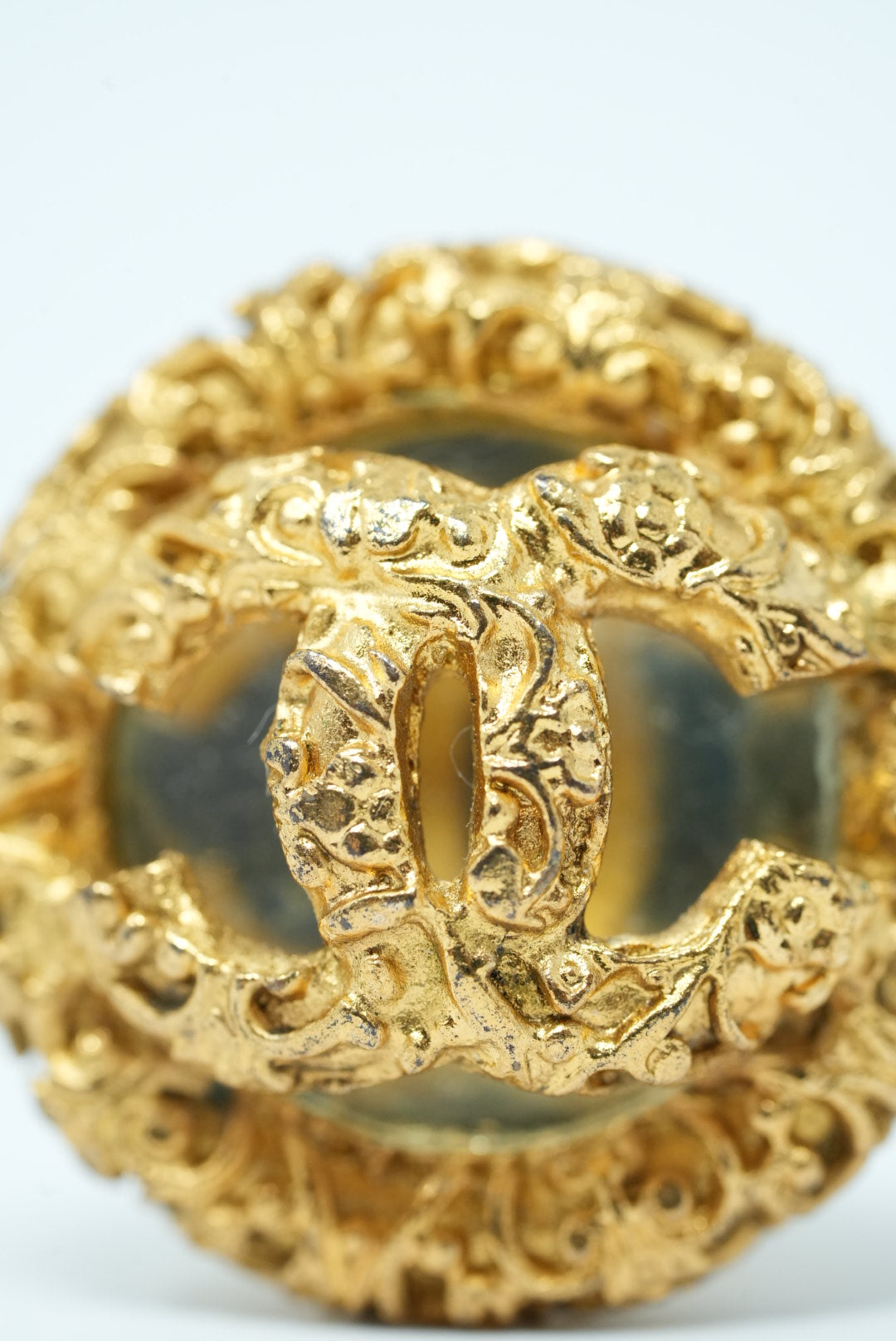 Pre-Owned Chanel 1993 CC Mirror Earrings Clip-On 1993